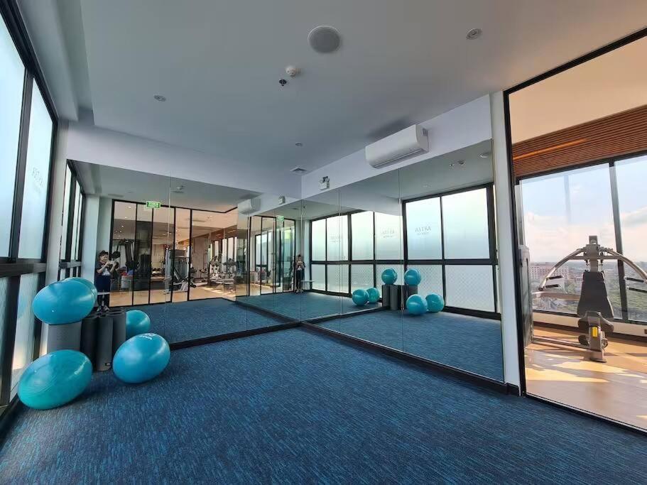Astra Sky River High Floor,3 Bedrooms 97㎡ 山景房带浴缸 Чиангмай Экстерьер фото