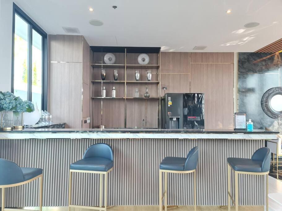Astra Sky River High Floor,3 Bedrooms 97㎡ 山景房带浴缸 Чиангмай Экстерьер фото